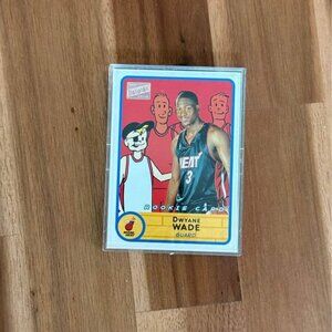 Dwayne Wade Basketball Rookie Card - Rare Bazooka MINT